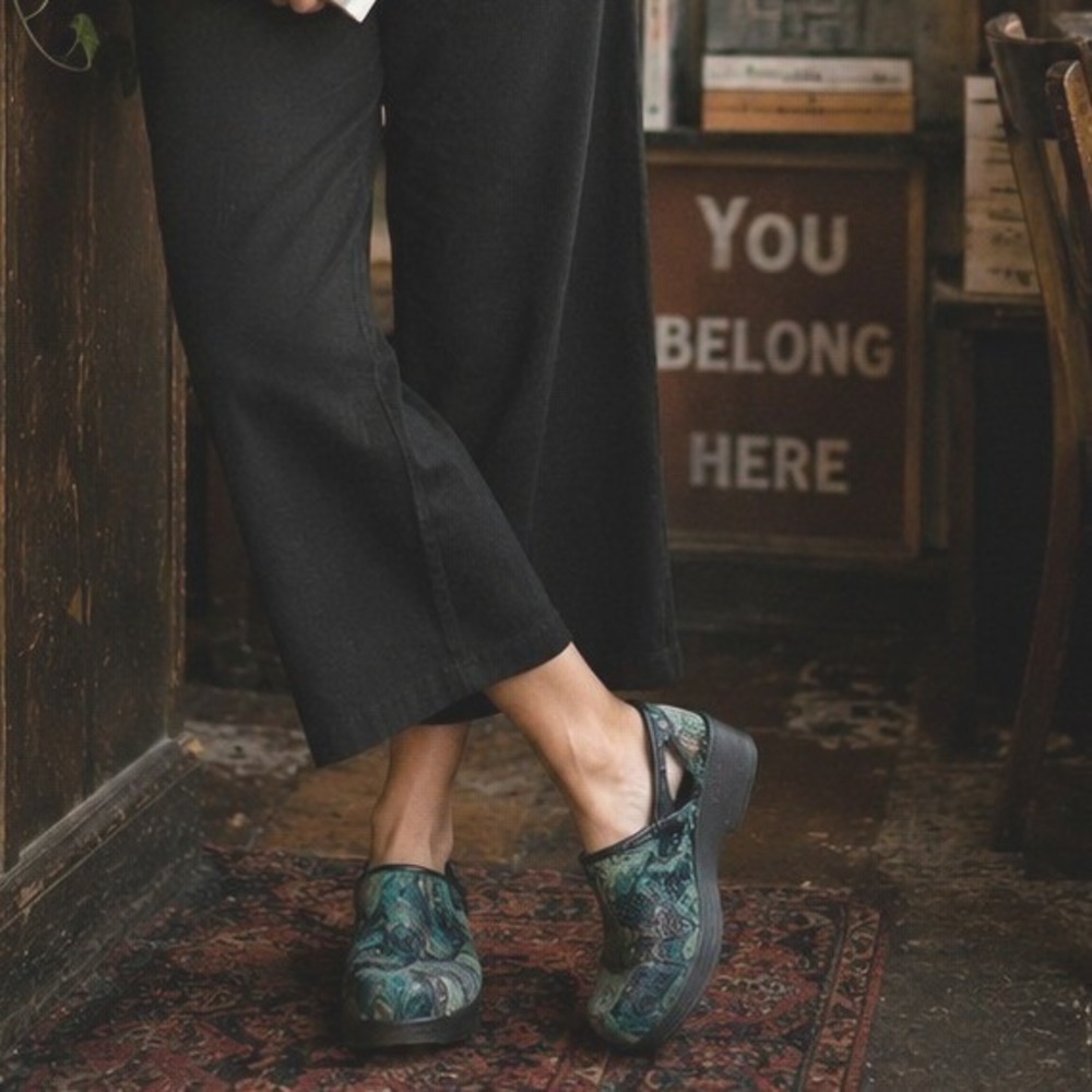 Dansko Vegan Paisley Professional Clogs EU 40 Blue Green Slip On Shoes